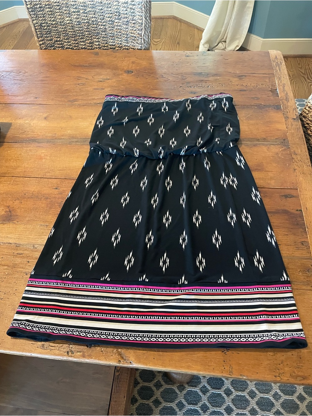 White House Black Market Black dress with Pink & White Trim